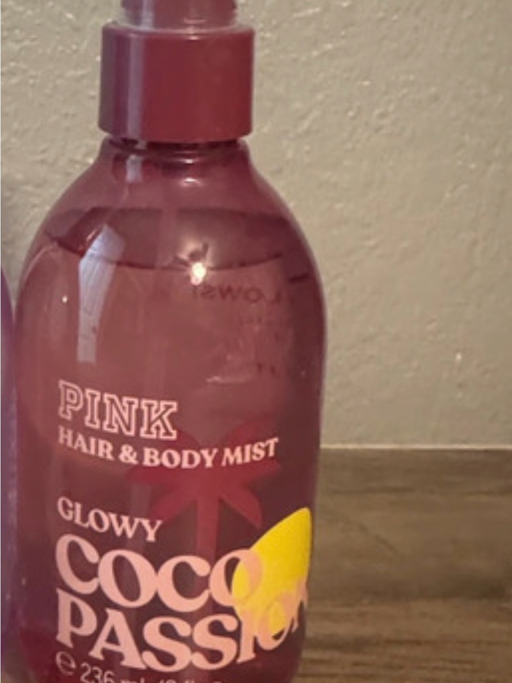 Victoria's Secret Pink Glowy Coco Pass Hair & Body Mist